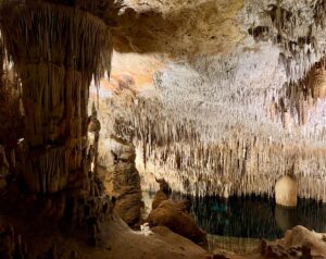 Cuevas del Drach, Porto Cristo